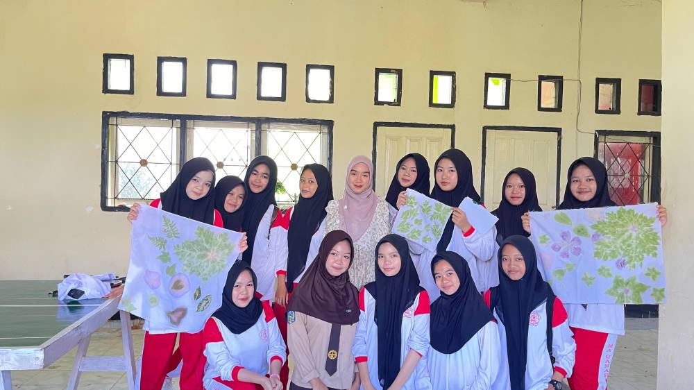Revitalisasi batik 